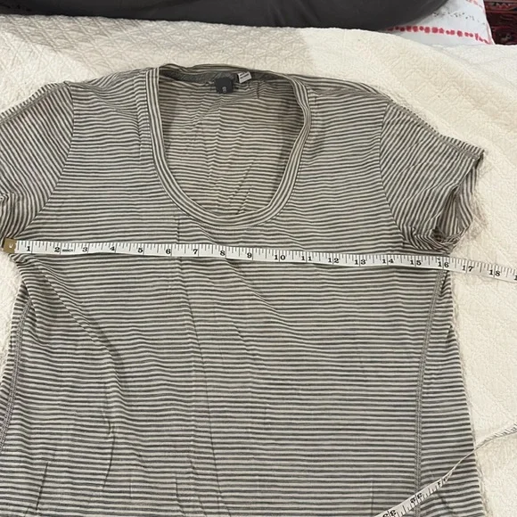 Ibex Merino Wool Gray Striped Short Sleeve Tee - Picture 7 of 10